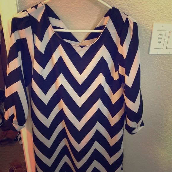Chevron printed shirt dress