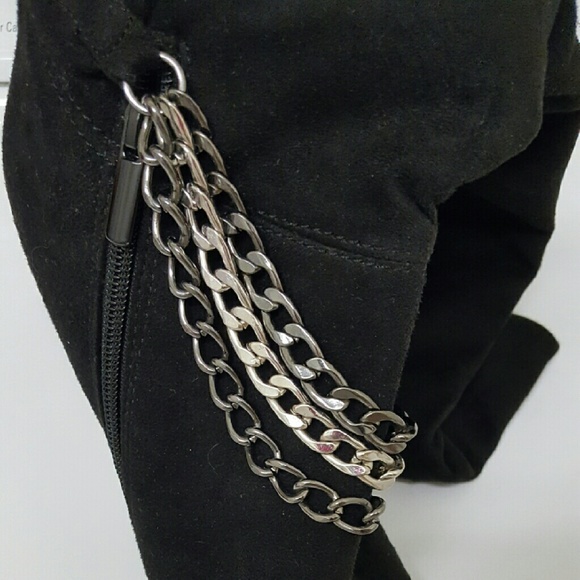 Boots With the Chains