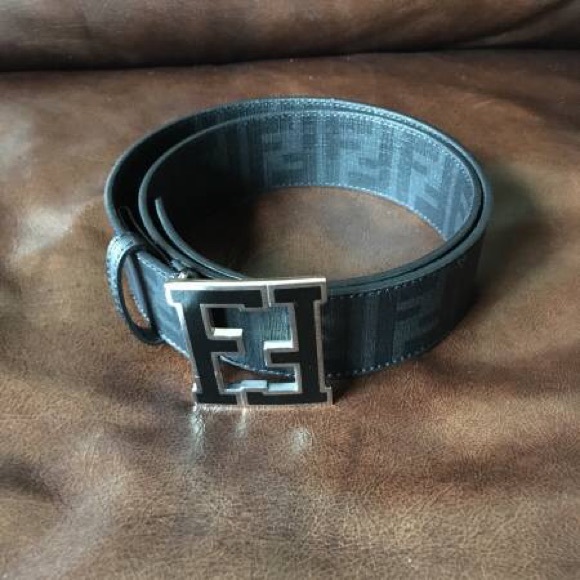 FENDI BELT - Picture 2 of 2