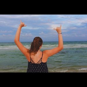 Meet your Posher, Brooke