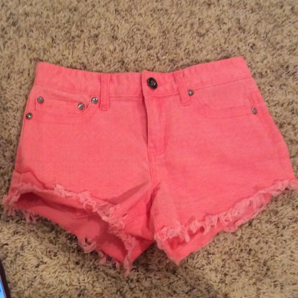 NWOT Coral Jean Shorts