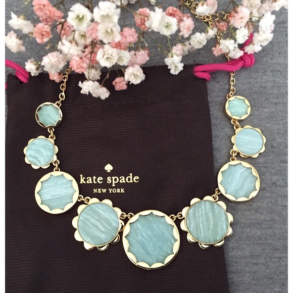 kate spade Jewelry - NWT Kate Spade Punchy Petals Necklace Mint