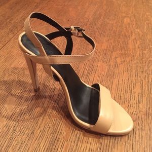 Rebecca Minkoff heals