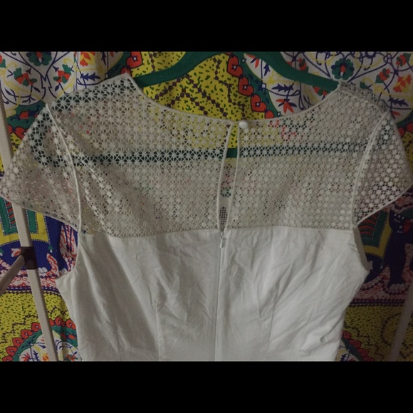 SOLD White Lilly Pulitzer Dress - Picture 3 of 3