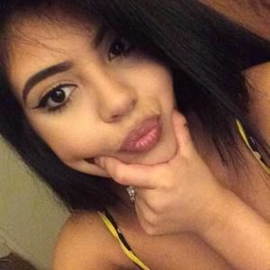 Meet your Posher, Desiree