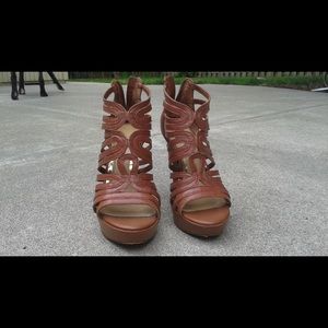 Jessica Simpson Brown heels.