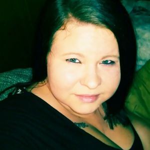 Meet your Posher, Nikki