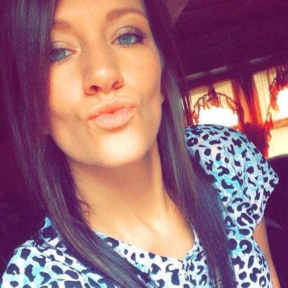 Meet your Posher, Samantha - Picture 1 of 1