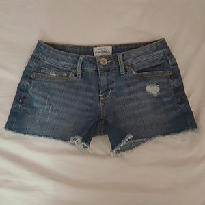 Aeropostale Frayed Shorts