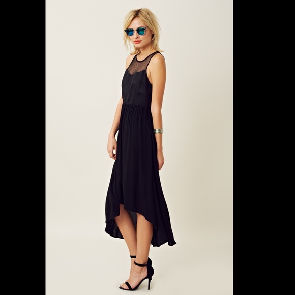 Ladakh Upstate Dress Sweertheat Muscle T Collar