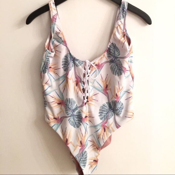 XL Tropical & blush custom Peace of Paradise kini