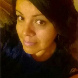 Meet your Posher, Dania