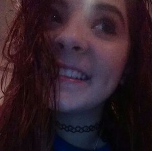 Meet your Posher, Desiree