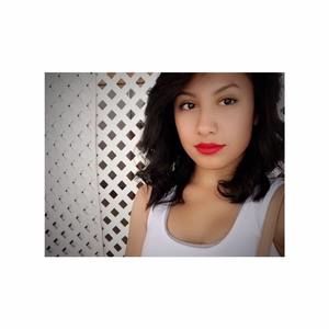 Meet your Posher, Alondra