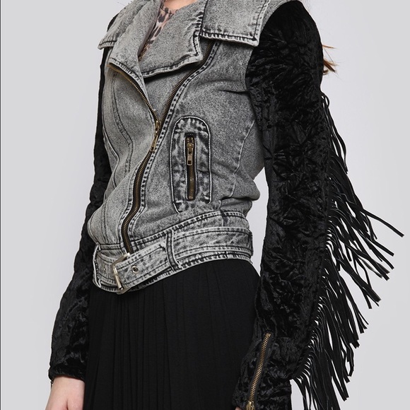 ❌SOLD❌ Nasty Gal Denim Fringe Velvet Moto Jacket - Picture 4 of 4