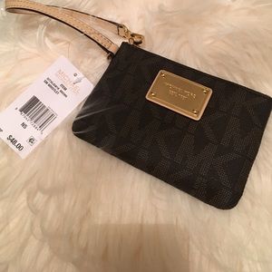 Small Michael Kors wristlet