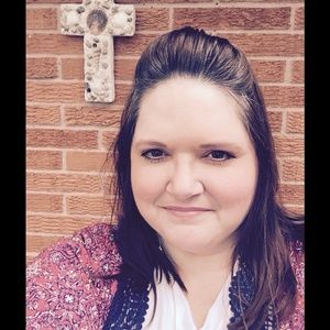 Meet your Posher, Holl