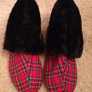 Charter Club Red Tartan Plaid Memory Foam Slippers