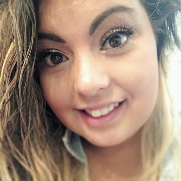 Meet your Posher, Jamie