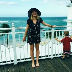 Meet your Posher, Megan