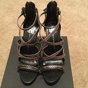 NIB Vintage Rock & Republic Sandals