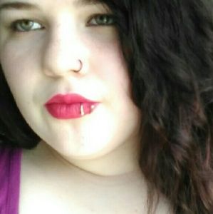 Meet your Posher, Farrah