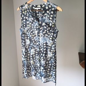 CAbi Tunic Avery Top SZ M