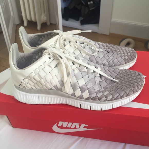 LIMITED EDITION Inneva Woven Nike Frees