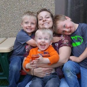 Meet your Posher, Melissa