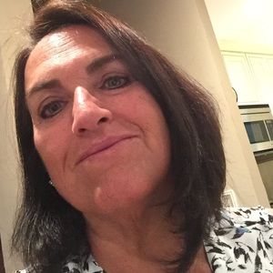 Meet your Posher, Joni