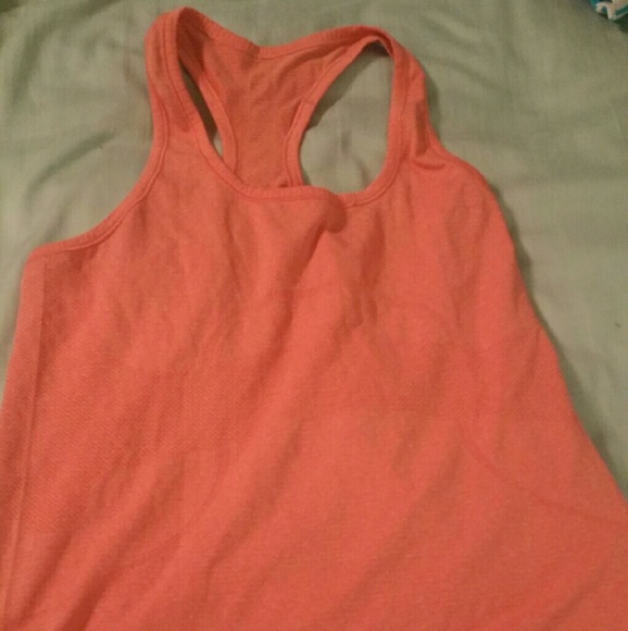 Lululemon shirt