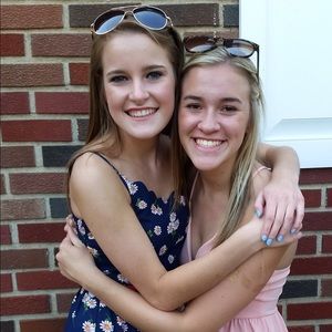 Meet your Posher, Rebekah