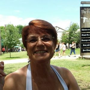 Meet your Posher, Debbie