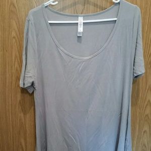 Lularoe Perfect tee