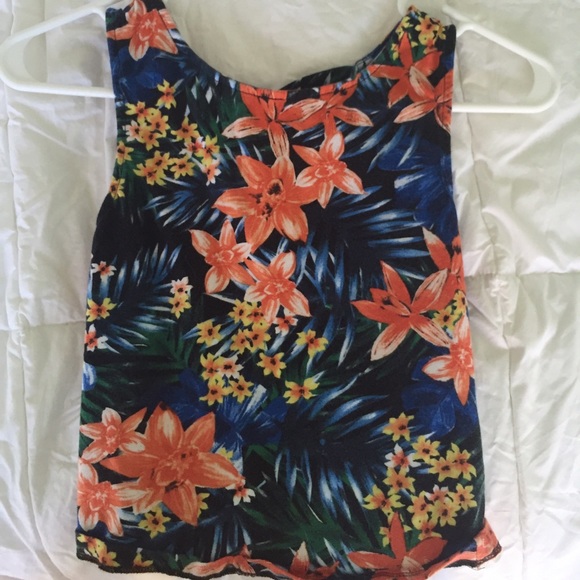 Tank top with detailed back cut-out