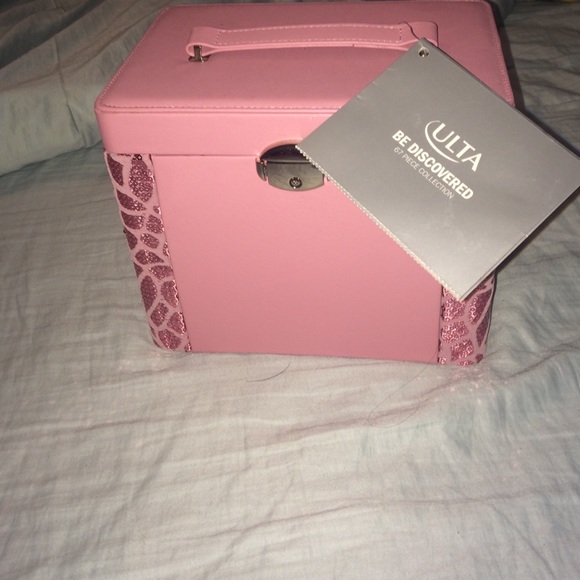 ULTA MAKEUP BOX