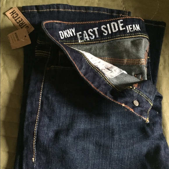 DKNY dark blue jeans. Beautiful stone wash design.