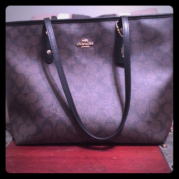Coach tote