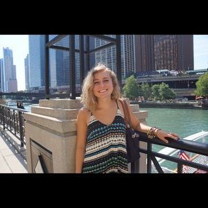 Meet your Posher, Dayna