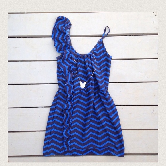 Chevron striped dress - Picture 3 of 3