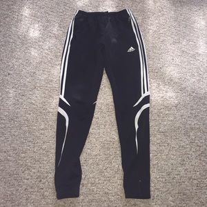 Adidas (Joggers)