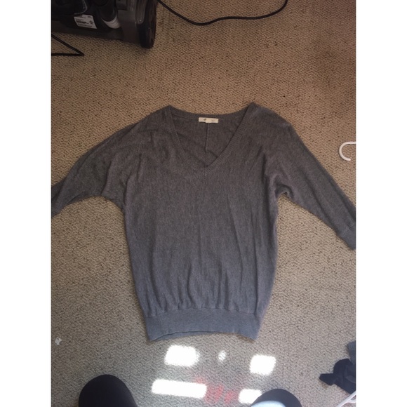 3/4 sleeve gray shirt - Picture 1 of 1