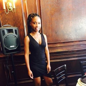 Meet your Posher, Natasha