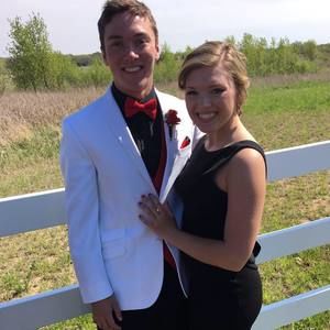 Meet your Posher, Dana