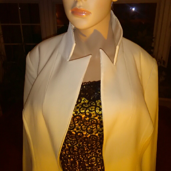 Jacket - Picture 3 of 4