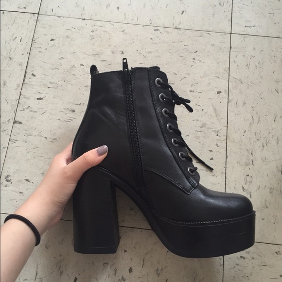 Steve Madden Gelsey Heeled Boots *Limited*