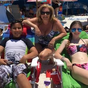 Meet your Posher, Christy