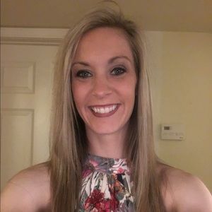 Meet your Posher, Tiffany