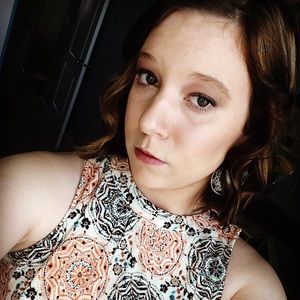 Meet your Posher, Mackena