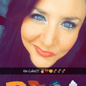 Meet your Posher, Lara